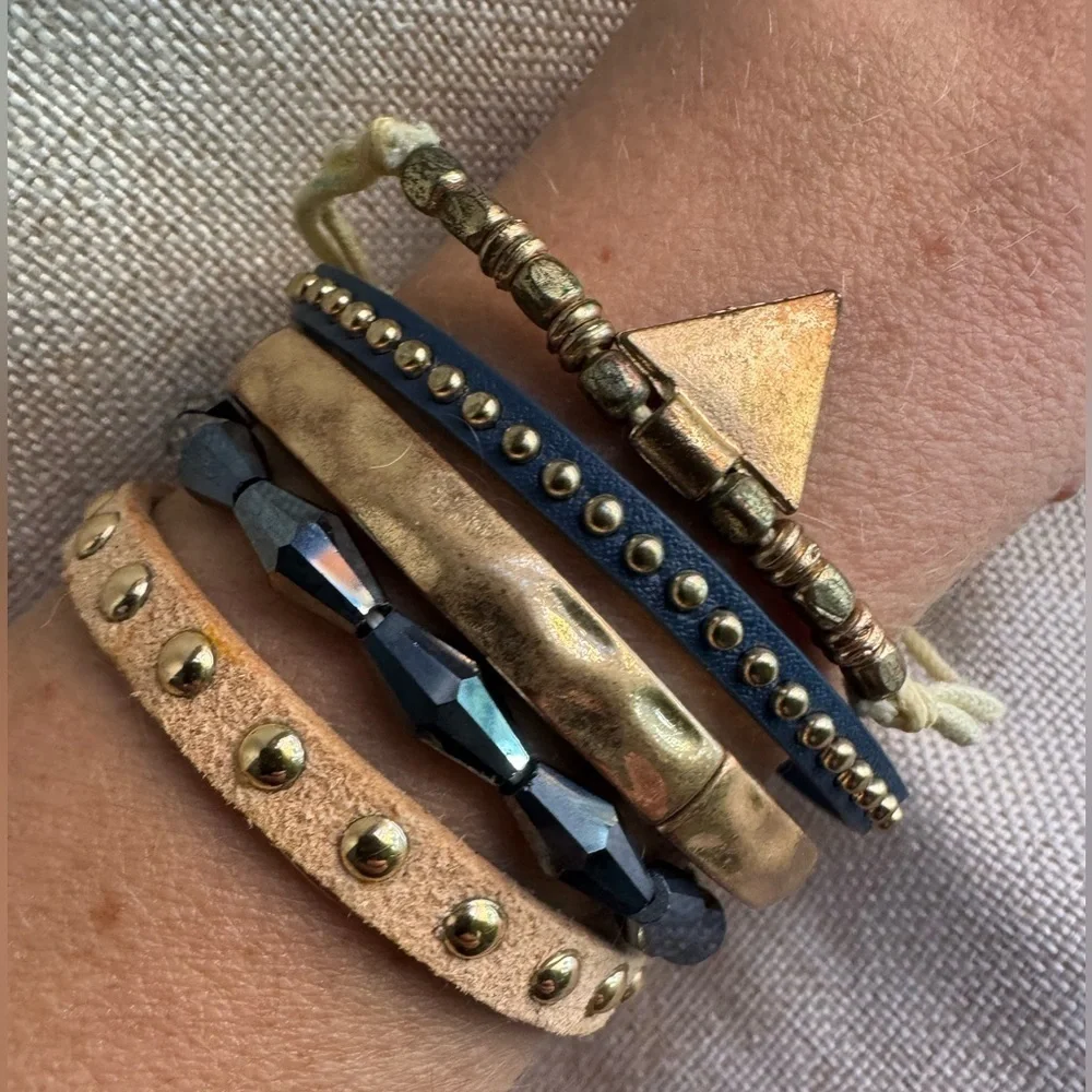 Bracelet stack - Picture 2 of 8